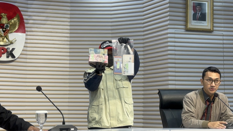 Bukan Emas Biasa: KPK Libatkan Ahli Antam dan Pegadaian untuk Verifikasi 55 Kg Milik Bupati Langkat